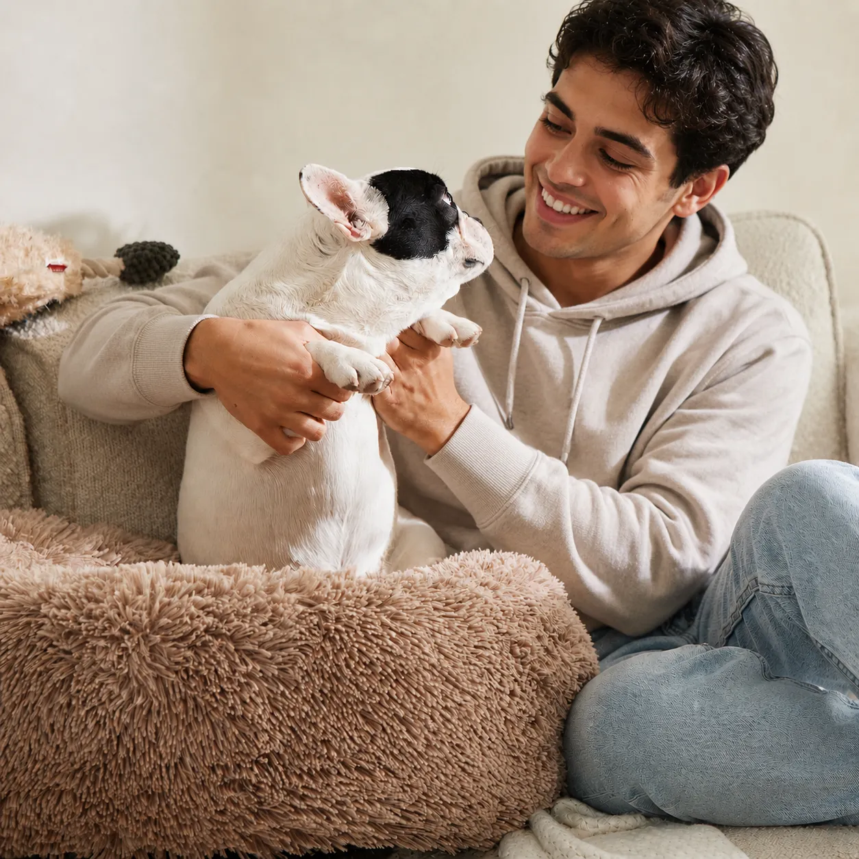 Bedsure Calming Donut Dog Bed thumbnail